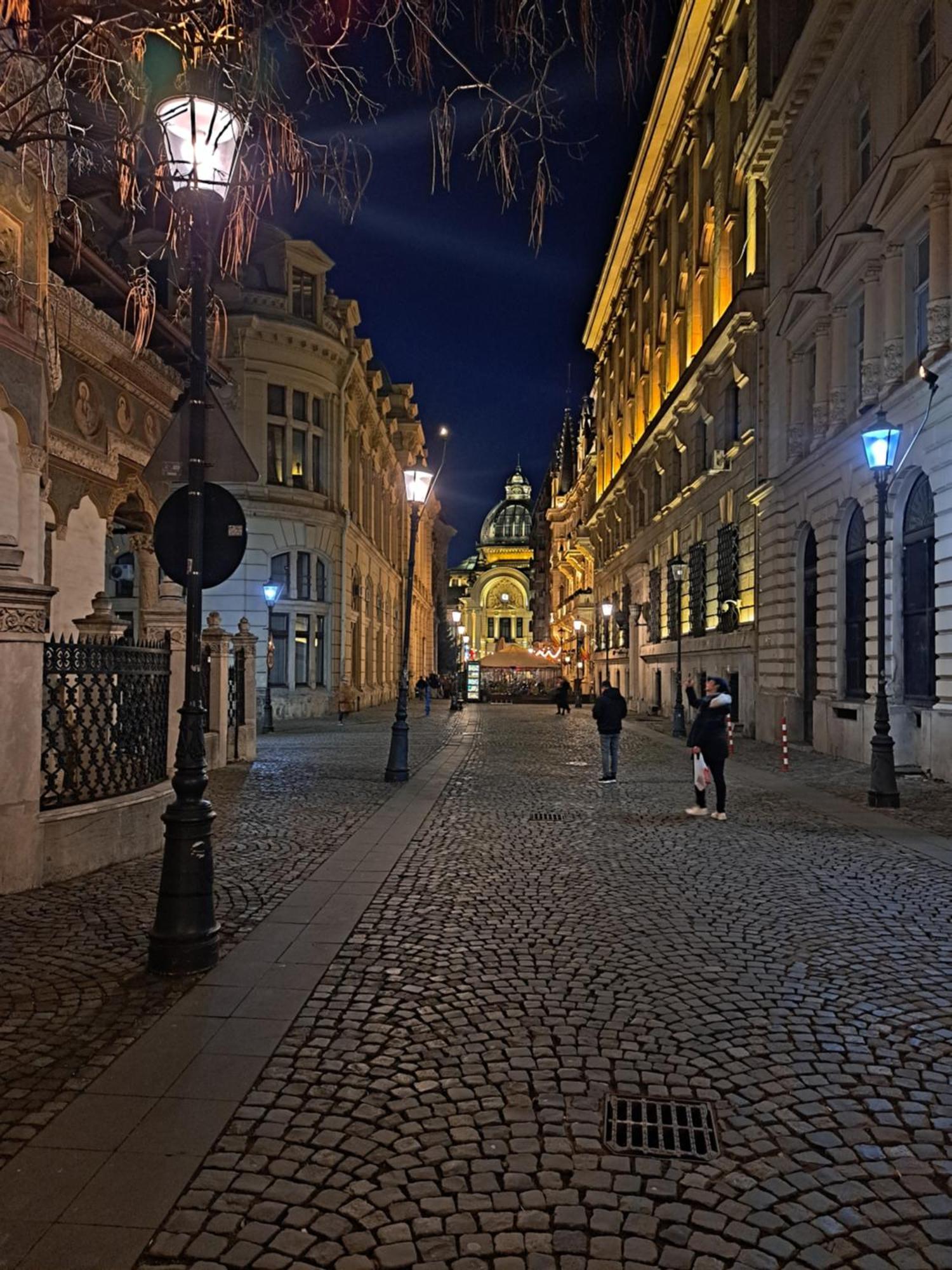 Apartamento Amytis Flat Old City Bucarest Exterior foto